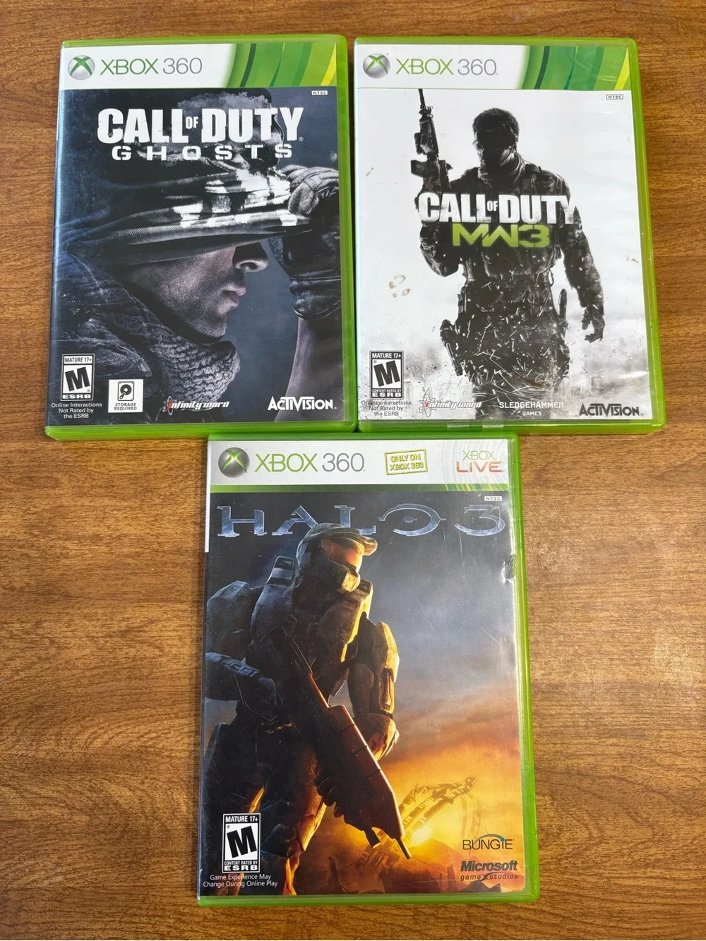 Microsoft XBOX 360 21 game bundle (Halo, COD, guitar hero, assassin) *NOT TESTED